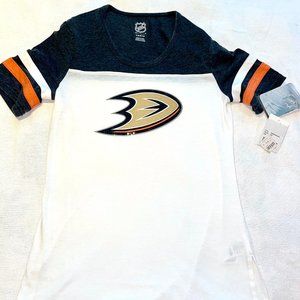 NWT Youth large NHL Ducks shirt with sequin logo